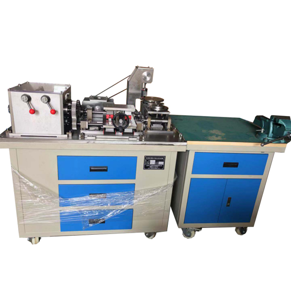 機械裝調(diào)綜合實訓裝置(圖1) 機械裝調(diào)綜合實驗裝置,基礎(chǔ)零件測繪技術(shù)實驗裝置